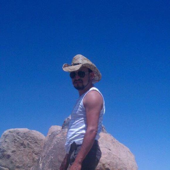 Meet your Posher, Mauricio - Picture 1 of 1